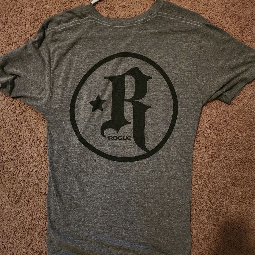 Rich froning rogue fitness  crossfit shirt